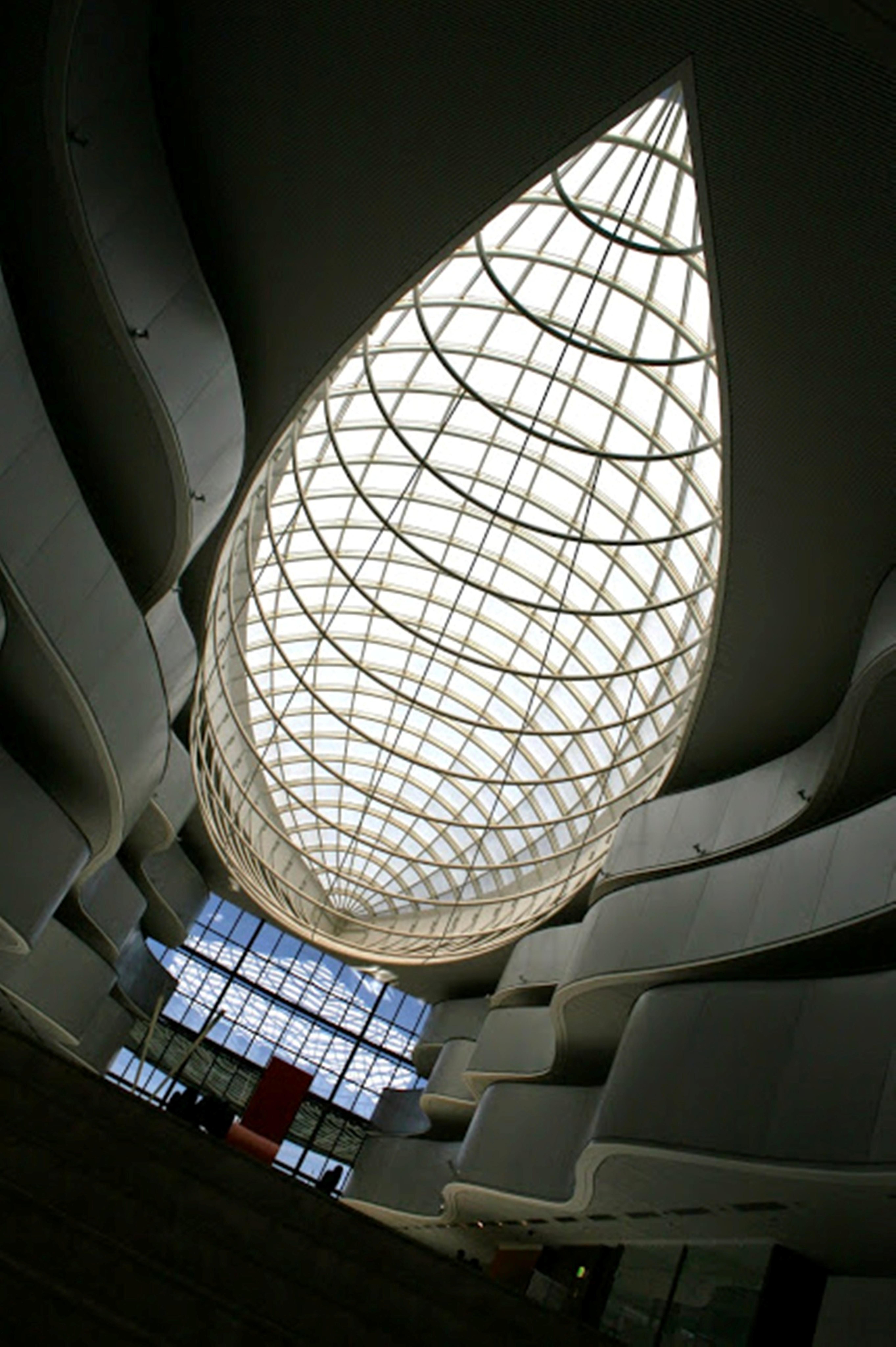 Royal Tulip Brasilia Alvorada Hotell Exteriör bild The ceiling of the main atrium