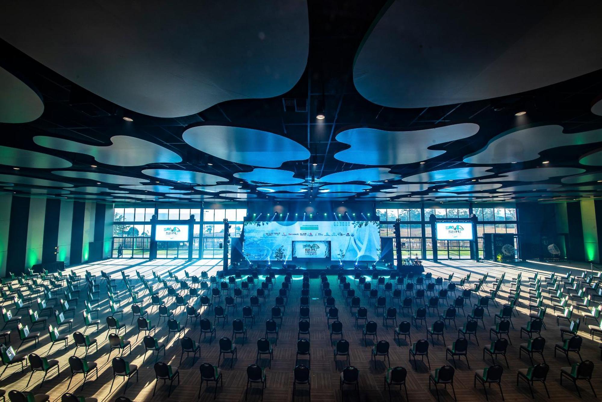 Royal Tulip Brasilia Alvorada Hotell Exteriör bild The auditorium