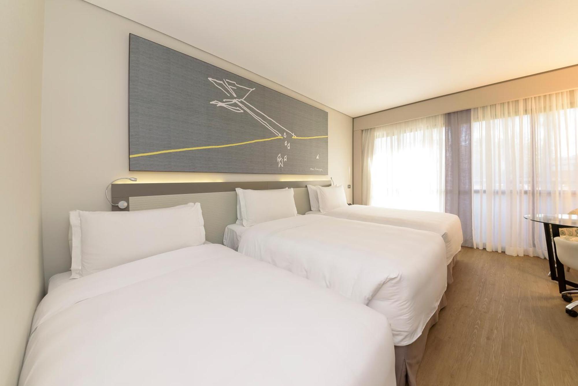 Royal Tulip Brasilia Alvorada Hotell Rum bild A room at the hotel